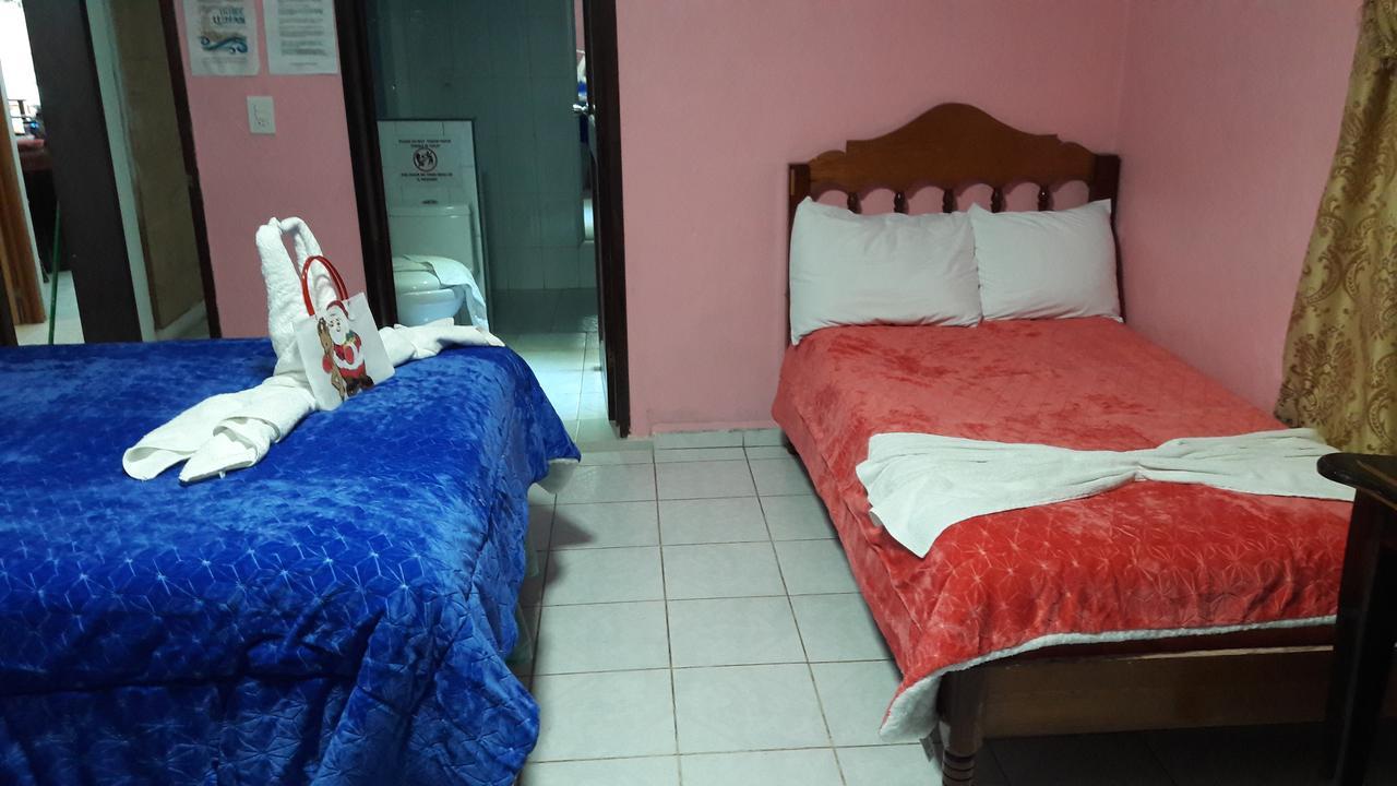 Hotel Lunas Бакалар Екстериор снимка